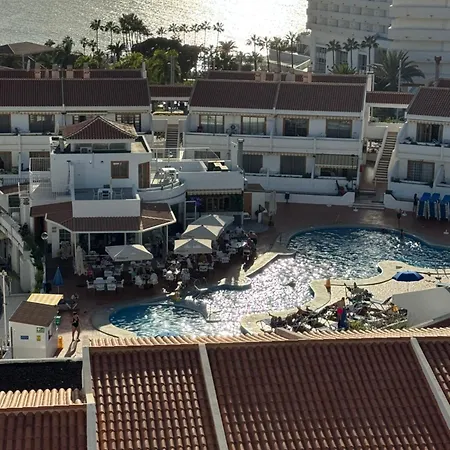 Casa Molly At Garden 阿德耶